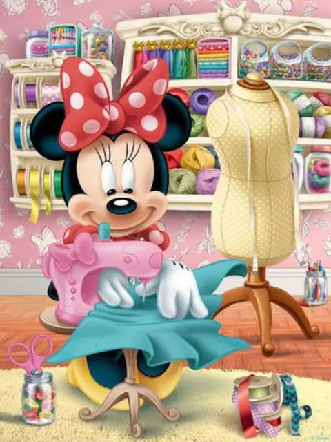 Broderie Diamant - Mickey et Minnie 2  9